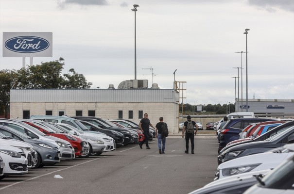 Ford Almussafes programa cuatro paradas totales del ERTE RED en junio, dos en julio y una en agosto