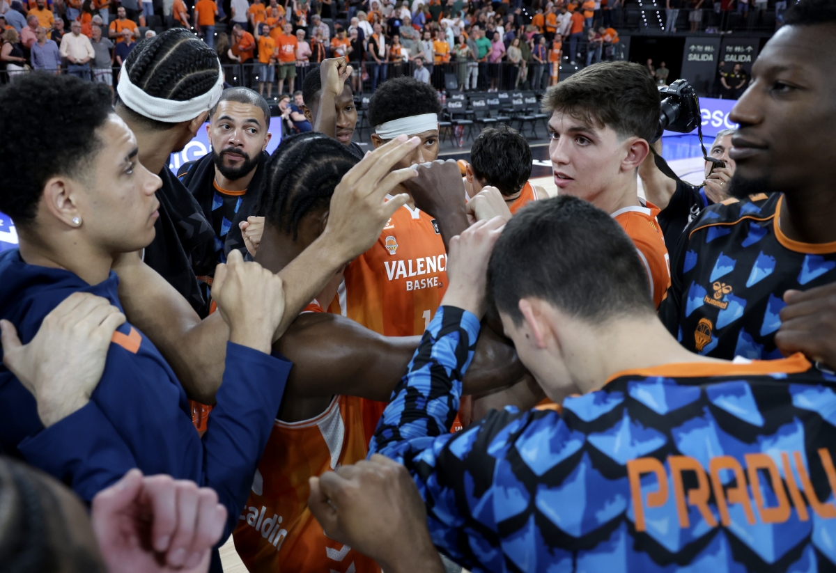 Valencia Basket afronta su primera 'bola de partido' en Miribilla