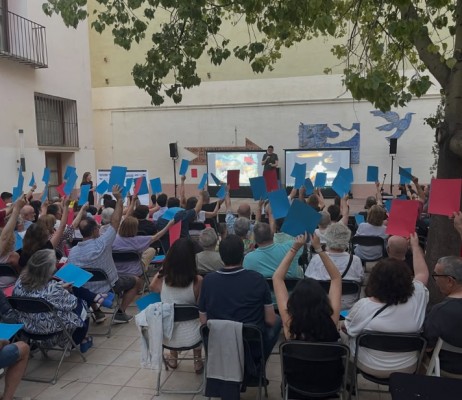 La UJI celebra 'Pollastre Night', una competición fotográficas impulsada a través de Imaginària