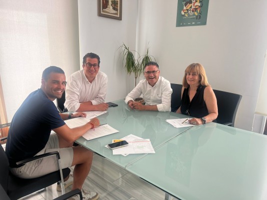 Polop estudia la cesión de uso de un terreno para un nuevo ecoparque del Consorci Mare
