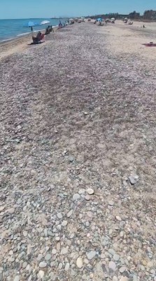 Canet solicita por escrito a Costas que le deje quitar las piedras de Racó de Mar