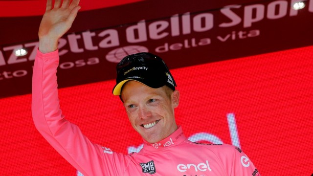 Foliforov sorprende en la cronoescalada; Kruijswijk refuerza la 'maglia rosa'