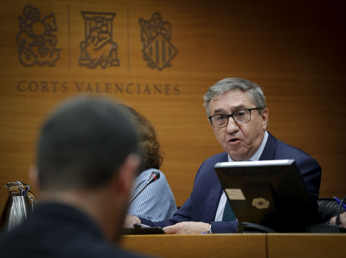 Rovira matiza que el Consell sí se sentará con el Gobierno pero no negociará la financiación