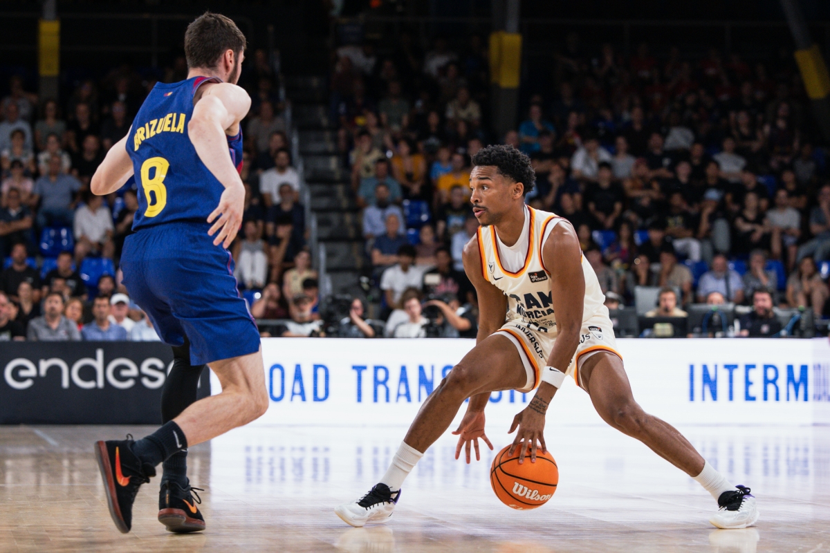 Un UCAM CB majestuoso fuerza el tercer partido ganando en el Palau y sigue queriendo las semifinales