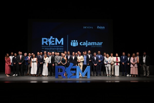 Los XIX Premios REM-Cajamar se consolidan en La Nucía como epicentro de las relaciones empresariales del Mediterráneo
