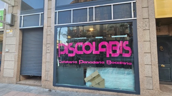 La cafetería 'Piscolabis' amplía su oferta en Alicante con un nuevo local en Alfonso El Sabio