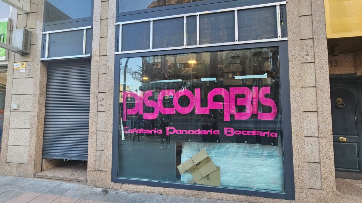 La cafetería 'Piscolabis' amplía su oferta en Alicante con un nuevo local en Alfonso El Sabio