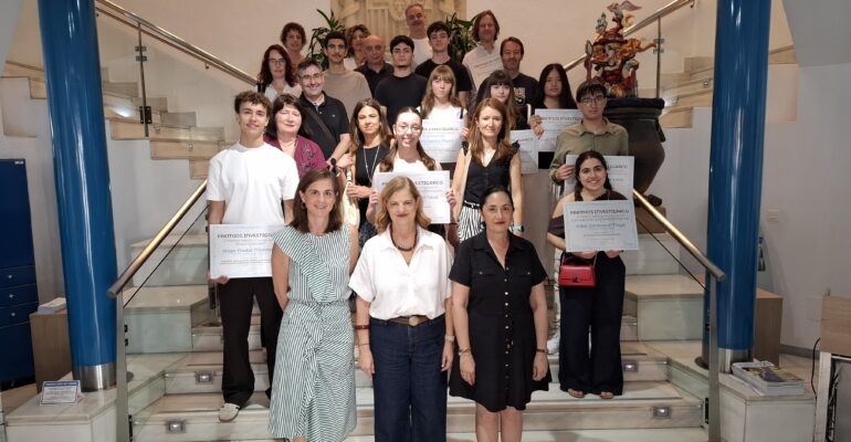 Los institutos Francisco Salzillo y Sanje (Alcantarilla), Jiménez de la Espada (Cartagena) y Floridablanca (Murcia) triunfan en el concurso Investigarco