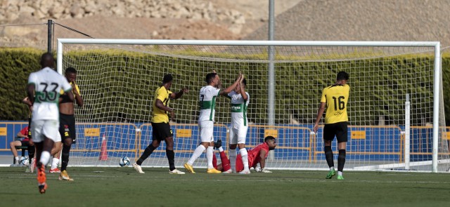 El Elche vence por 2-0 en su primer test de pretemporada al Al-Ittihad de Benzema
