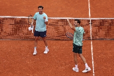 Granollers y Zeballos repiten título en el dobles de Roland Garros