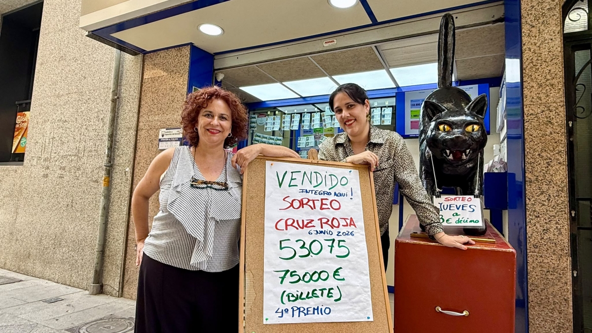 El Gato Negro de Murcia vende los 100 números del cuarto premio de la Lotería del Sorteo de la Cruz Roja