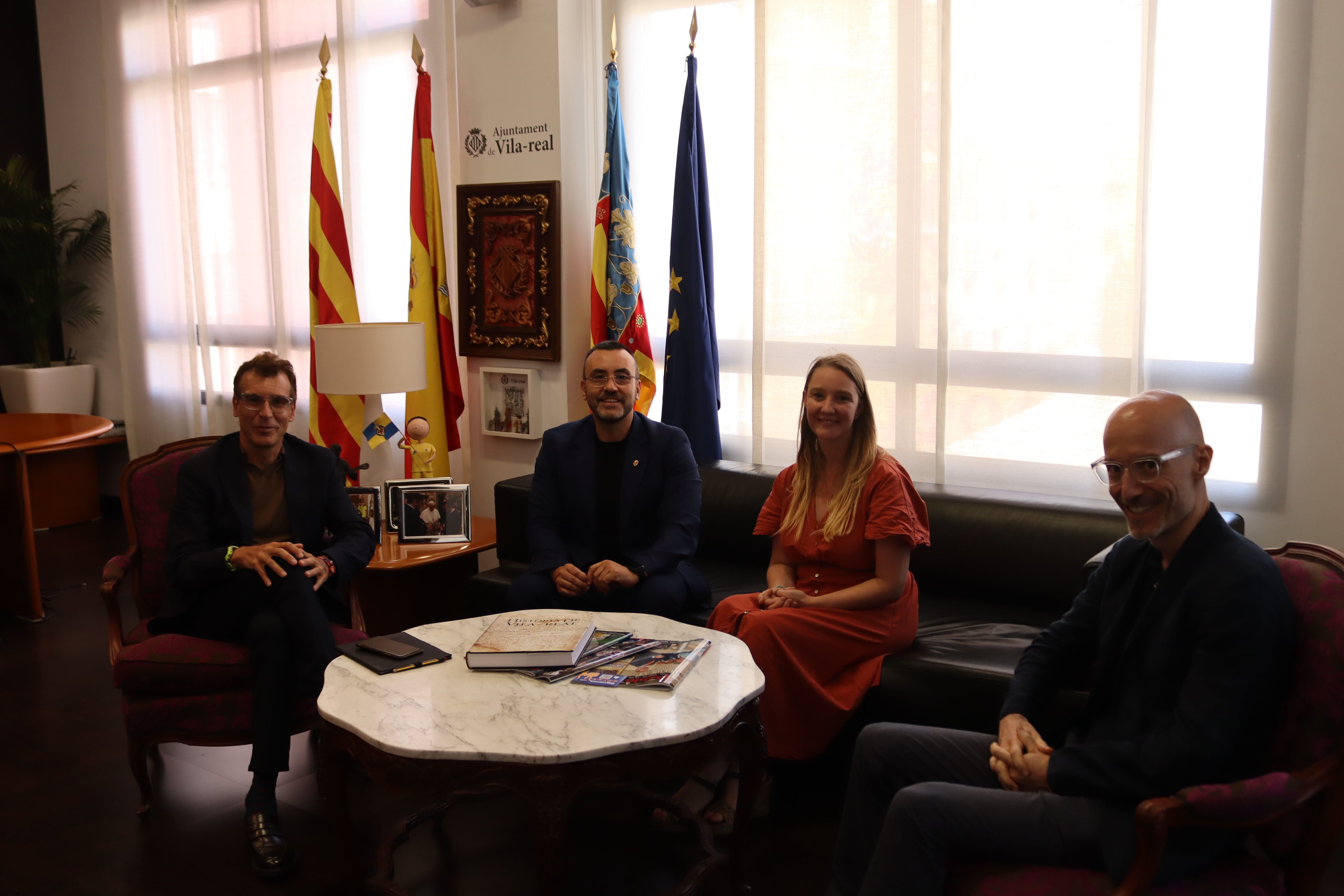 Vila-real explora vías de colaboración con la Fundación Princesa de Girona 