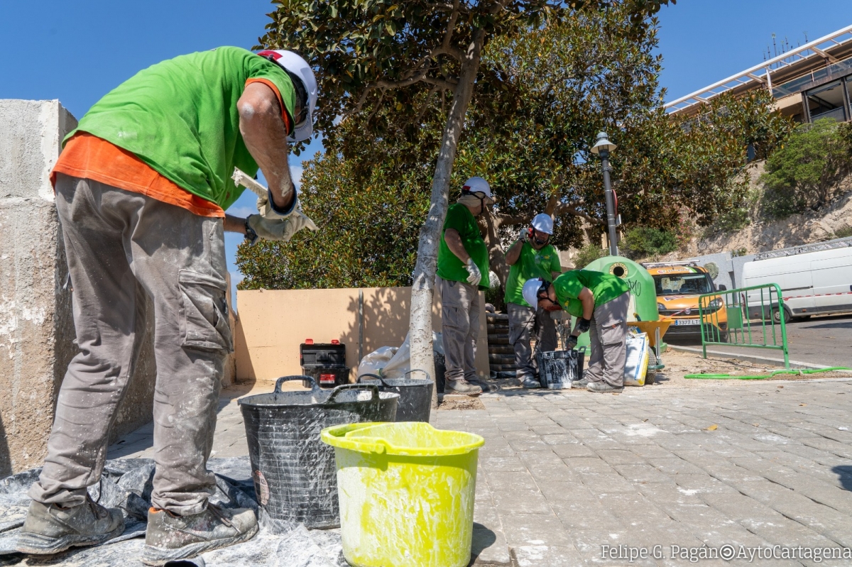 El empleo de Cartagena llega al verano en su mejor momento desde el año 2008