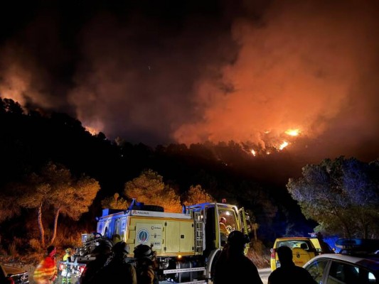 El incendio en la Sierra de Altaona de Murcia arrasó 7,5 hectáreas antes de extinguirse