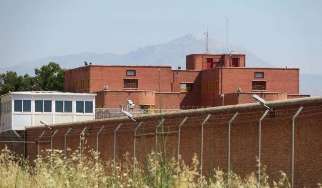 Un preso agrede a otro y propicia un 'levantamiento' frente a represalias en la prisión de Fontcalent