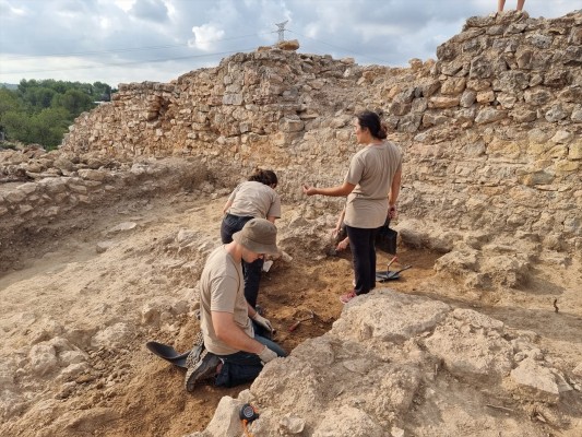 Excavaciones en el yacimiento de Valencia la Vella desvelan evidencias de reocupación en el S.VIII