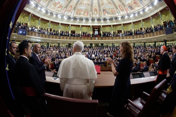El Papa y los papistas 