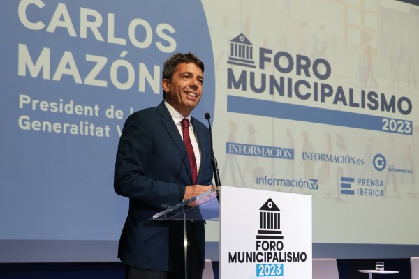 Mazón se vuelca con Prensa Ibérica acudiendo a 13 actos en su primer año