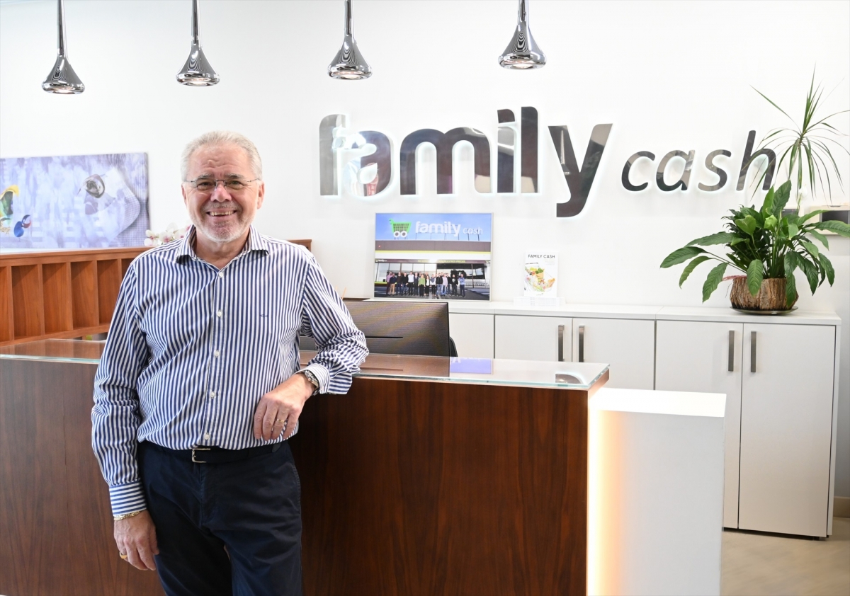 Empresas | La cadena valenciana Family Cash cierra