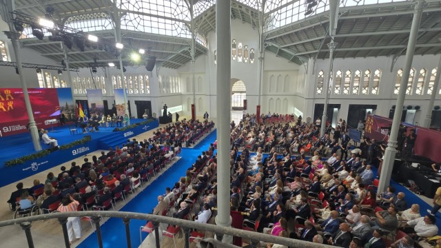 Todas las imágenes del Día de la Región: reconocimientos, emoción y orgullo