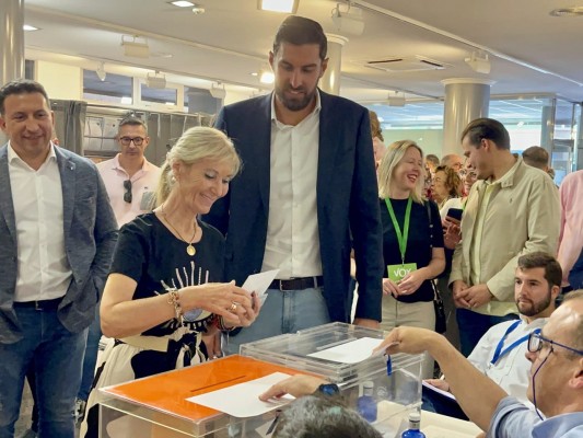 Antelo ya avisa al PP de Lorca de que Vox romperá si el Ayuntamiento colabora 