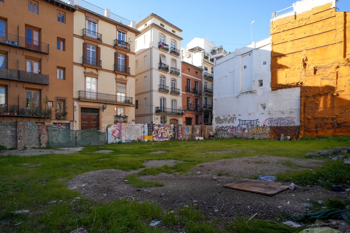 El Ayuntamiento de València recibirá 321.000 euros en compensaciones por la reparcelación de un solar del centro
