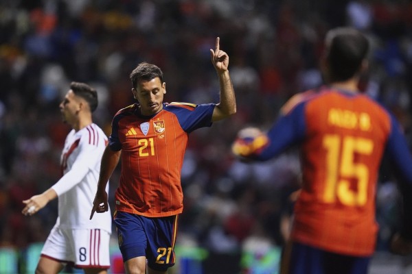 España, al Mundial sin perder en 26 meses y 30 partidos