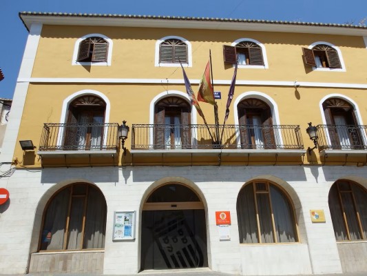 Callosa d'en Sarrià recomienda no beber agua de la red pública por turbidez 