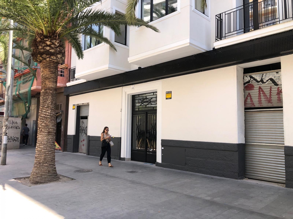 La avenida de la Estación de Alicante amplía oferta hostelera con McDonald's y Popeyes