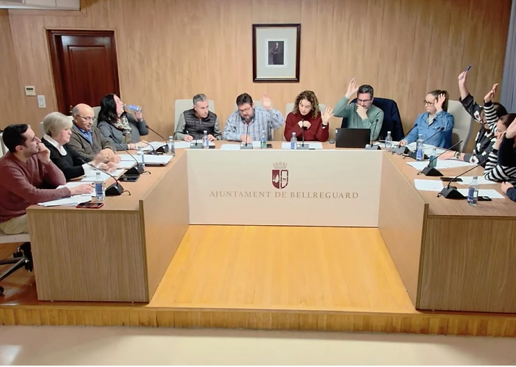 Comarca y empresa | El PP critica un caos financiero en Bell