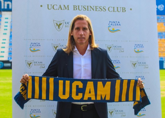 Minera y Cieza siguen sin entrenador en Segunda RFEF tras salir Checa y el serbio Despotovic