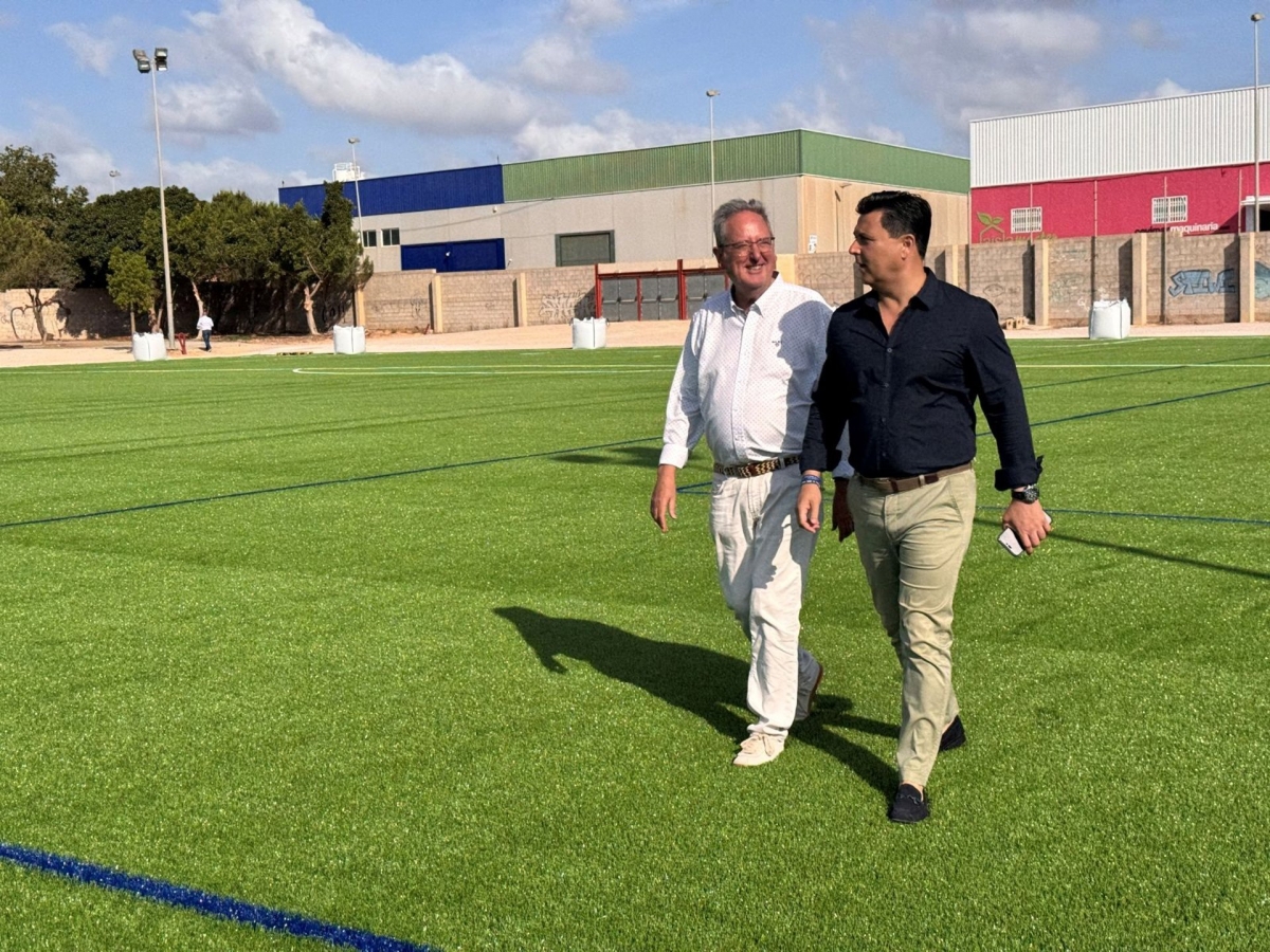 El nuevo campo de fútbol del CEIP Joaquín Carrión evitará listas de espera para forar parte de la Escuela de Fútbol Mar Menor