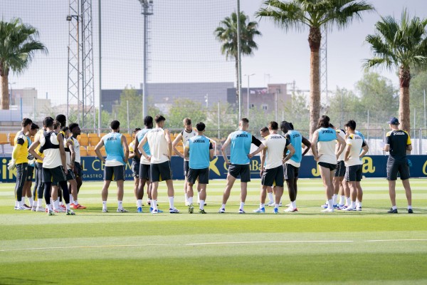 El Villarreal viaja a Francia para su segunda fase de pretemporada y se mide al Leicester
