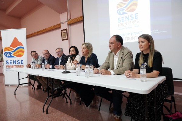 Barrachina ensalza el proyecto Sense Fronteres como 