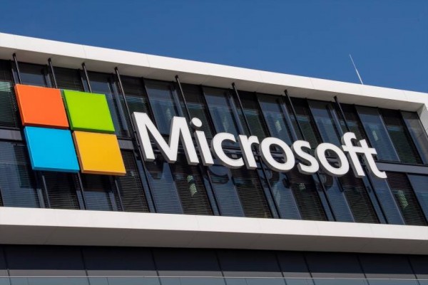 Una actualización de la firma de ciberseguridad CrowdStrike, origen del fallo de Microsoft