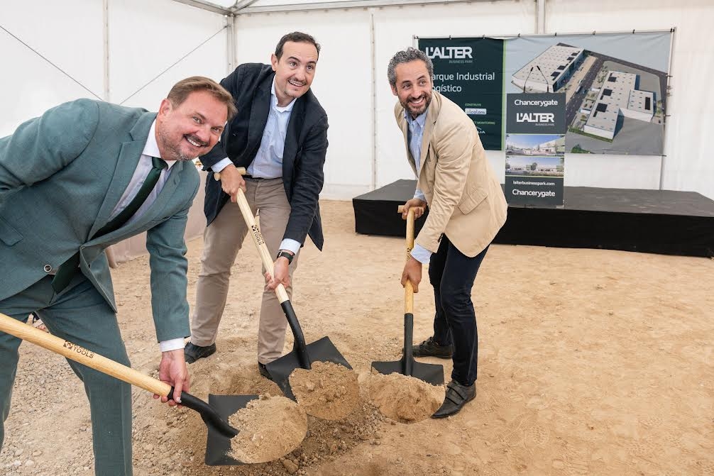 Chancerygate arranca en Alcàsser la construcción de su primer parque logístico en España 