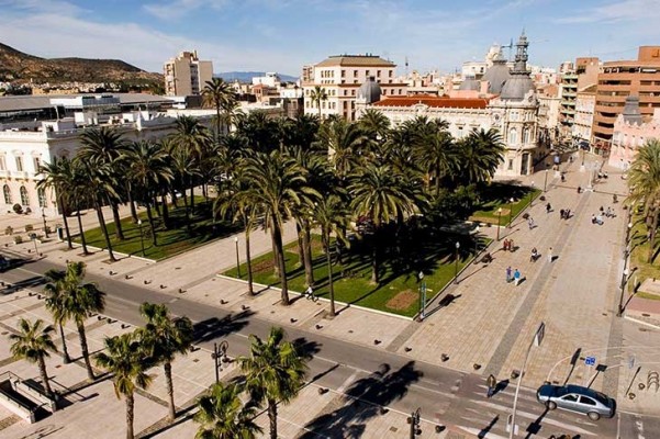 El Puerto declara urgente una inversión de 725.000 euros para reformar Héroes de Cavite y el Paseo Alfonso XII