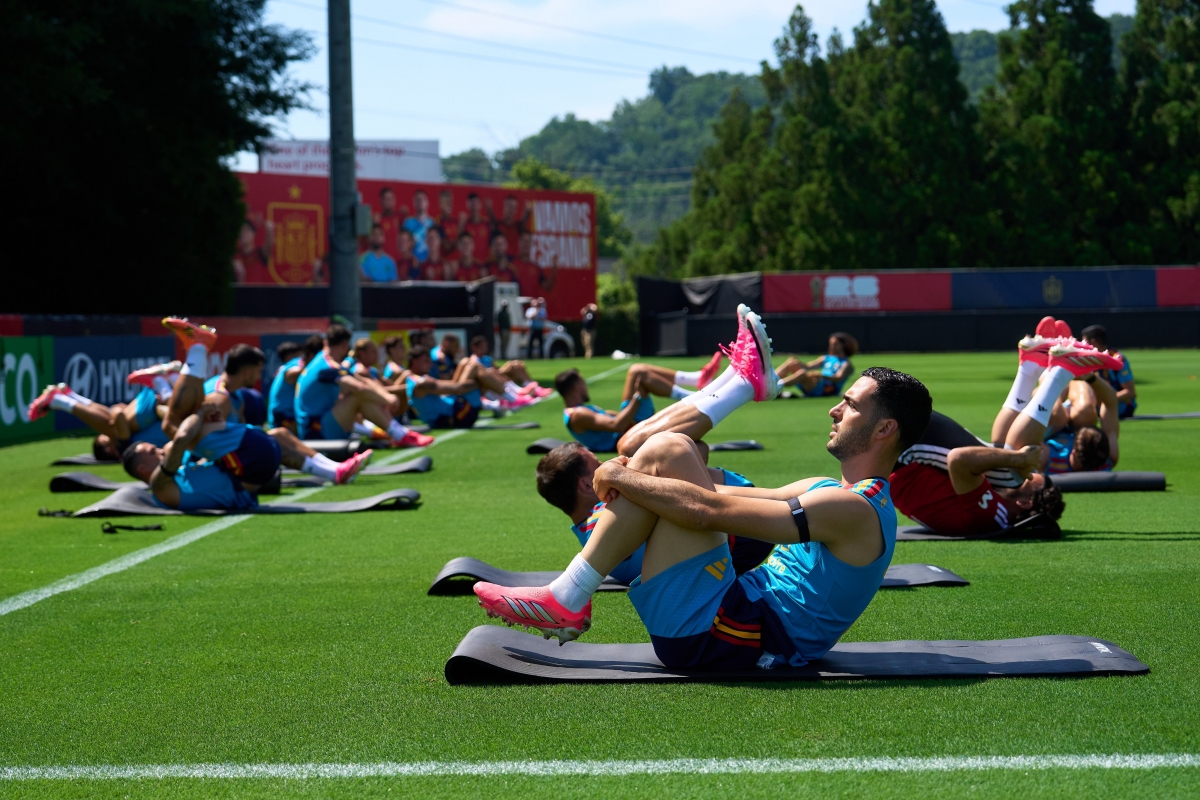 Lamine Yamal y Nico Williams completan su recuperación y entrenan con el grupo