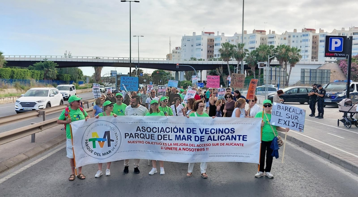 Los barrios de Alicante ratifican su lucha ante Adif: sin vías en Benalúa y firmeza en el Parque Central