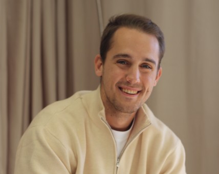 Álvaro Ruvira, el emprendedor de El Pinós que dirige 21Nova: su salto del fútbol al negocio digital de marcas
