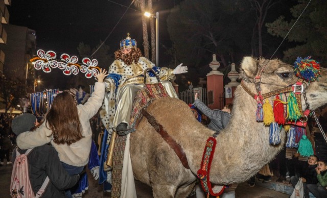A Elda no se le hace tarde con la cabalgata de Reyes de 2027: a licitación por 246.726 euros