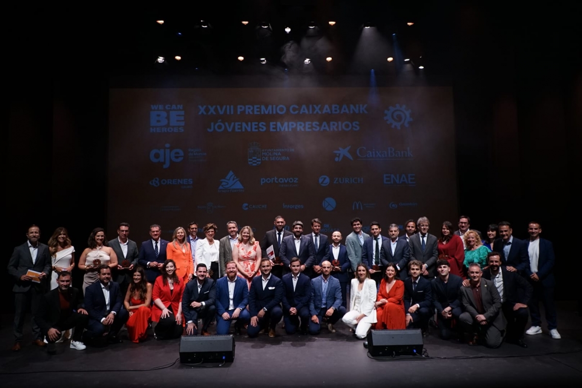 AJE encumbra a Manuel Hernández (La Boca Te Lía) y Víctor Muñoz (Gimme Sabor) en sus premios Jóvenes Empresarios