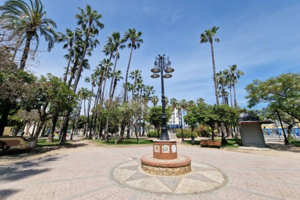 El quiosco del Jardín del Puerto queda en 'stand by': Castelló espera dueño antes de su reforma para 2027