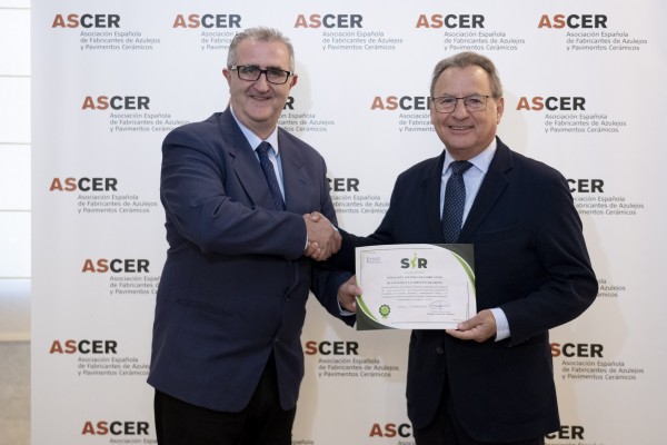 Ascer obtiene la acreditación de entidad valenciana socialmente responsable por parte de la Generalitat