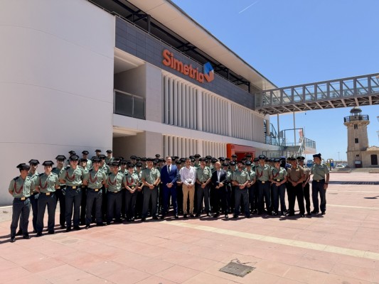 Simetría y Casva Seguridad acogen en sus instalaciones la visita de 70 cadetes de la Guardia Civil