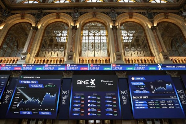 El Ibex 35 sube un 1,8% y supera por primera vez los 19.100 puntos tras el acuerdo de paz en Oriente Próximo