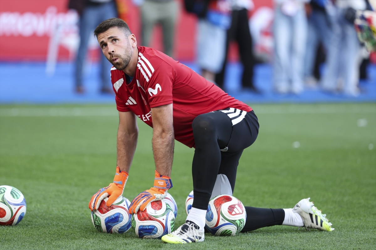 Unai Simón: 