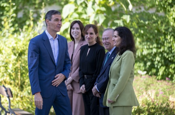 Sánchez anuncia 18 millones de euros para reforzar la investigación en salud de las mujeres