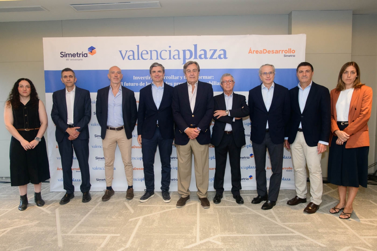 Jornada 'Invertir, desarrollar y transformar: El futuro de los grandes proyectos inmobiliarios', en imágenes