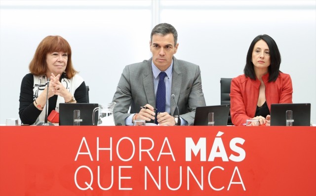 El PSOE expulsará a quien consuma prostitución y obligará a su Ejecutiva a comunicar aumentos de patrimonio